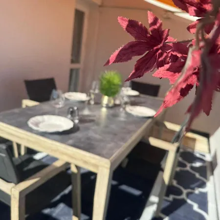 Lägenhet Terrace In Full Sun Arcachon