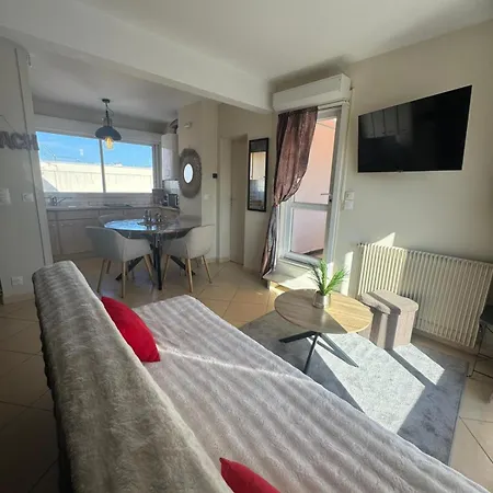 Terrace In Full Sun Arcachon