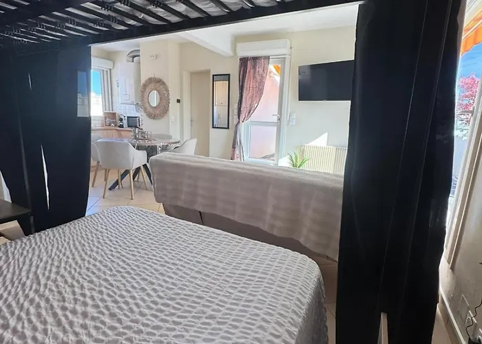 Terrace In Full Sun *